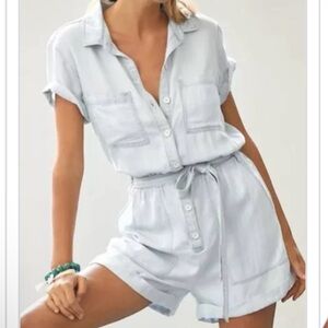 ANTHROPOLOGY Cloth & Stone Light Blue Romper. Button detail and tie waist